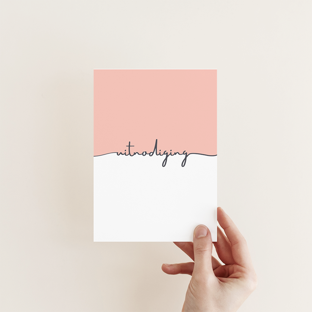 Proefschriftomslag Annemarie Fransen: handen die bij de geboorte samenkomen; aprikoos-roze lijnbeeld voor gezonde baby; per hoofdstuk een Spotify-code