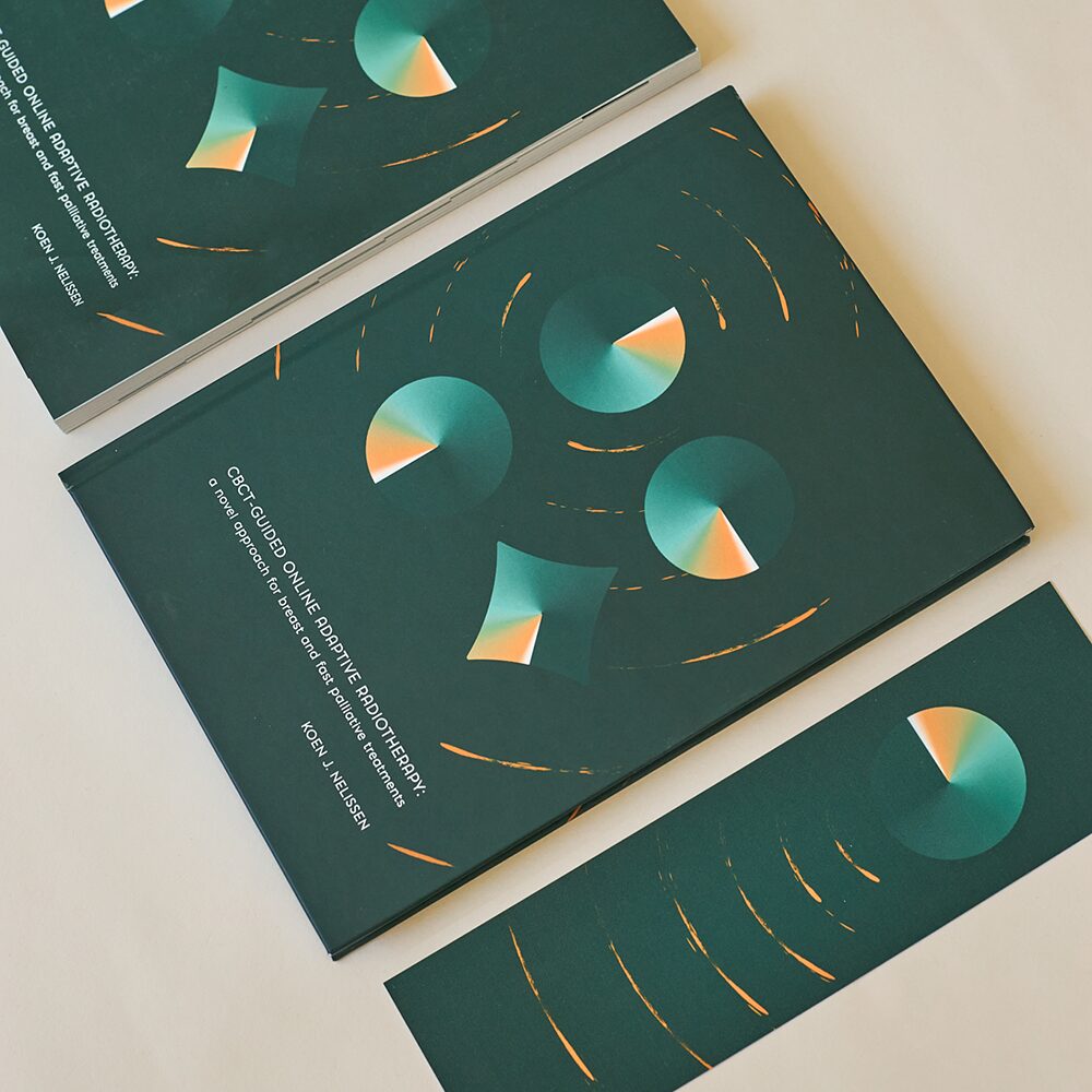 Koen J. Nelissen – CBCT-guided online adaptive radiotherapy: Proefschriftontwerp CBCT-geleide online adaptieve radiotherapie – ontwerp door Kira